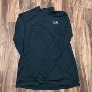 Mountain hardware base layer 1/4 zip